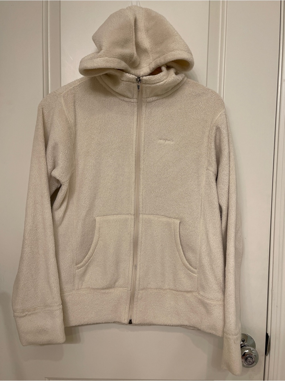 Patagonia Cream Full-Zip Hooded Fleece Sweatshirt